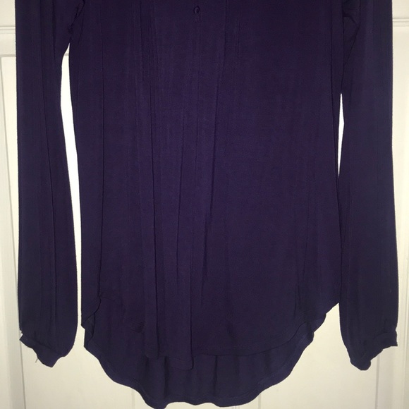 Top - Picture 2 of 6